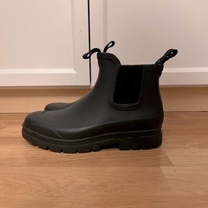 EVERLANE Classic Rain Boots